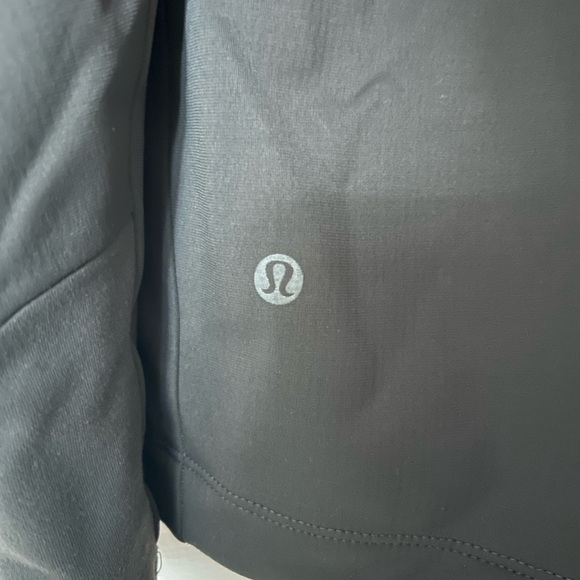 NWOT Lululemon Men’s Jacket - Grey - Picture 5 of 6